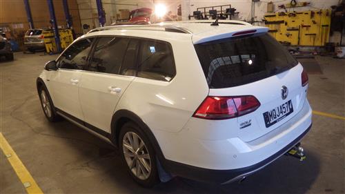 VOLKSWAGEN GOLF STATIONWAGON 2012-CURRENT